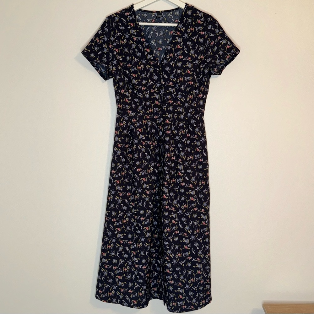Floral Flowy Dress Size: S
